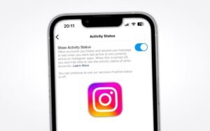 icono actividad instagram en smartphone moderno