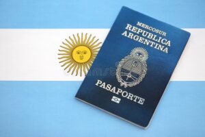 pasaporte argentino con fondo celeste claro